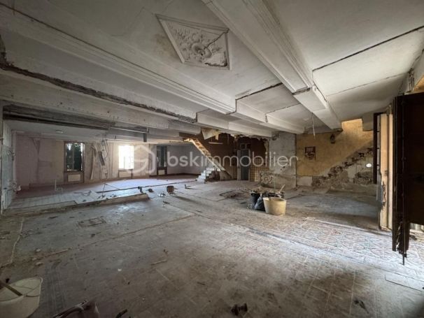 A louer MAISON  DE MAîTRE  MONTADY