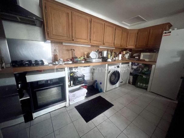 A louer APPARTEMENT T5 100 M2 BORD DE MER LA SEYNE SUR MER