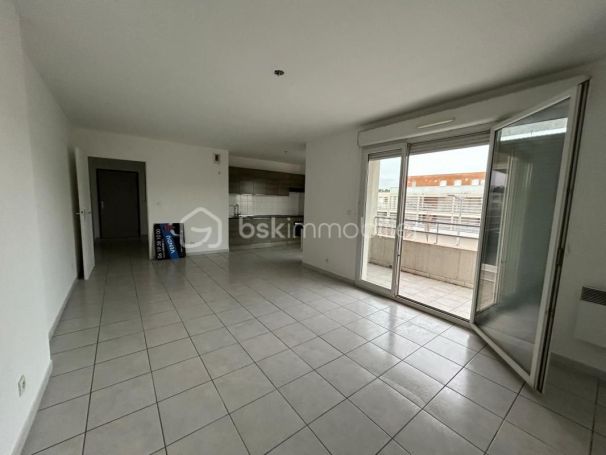 A louer APPARTEMENT T3 63 M2 TERRASSE  BEZIERS