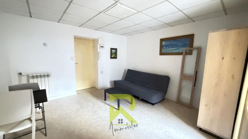 A louer STUDIO  19 M2  AMELIE LES BAINS PALALDA