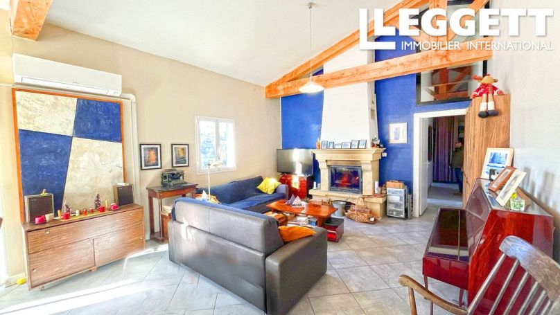 A louer MAISON  5 PIECES 122 M2 BORD DE MER NICE