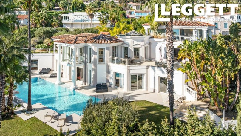 A vendre MAISON  9 PIECES 495 M2 VUE MER VALLAURIS