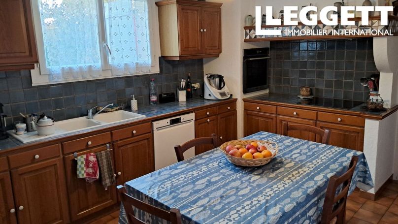 A vendre MAISON  5 PIECES 115 M2  CAPESTANG