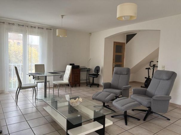 A louer MAISON  4 PIECES 101 M2 BORD DE MER BAGES