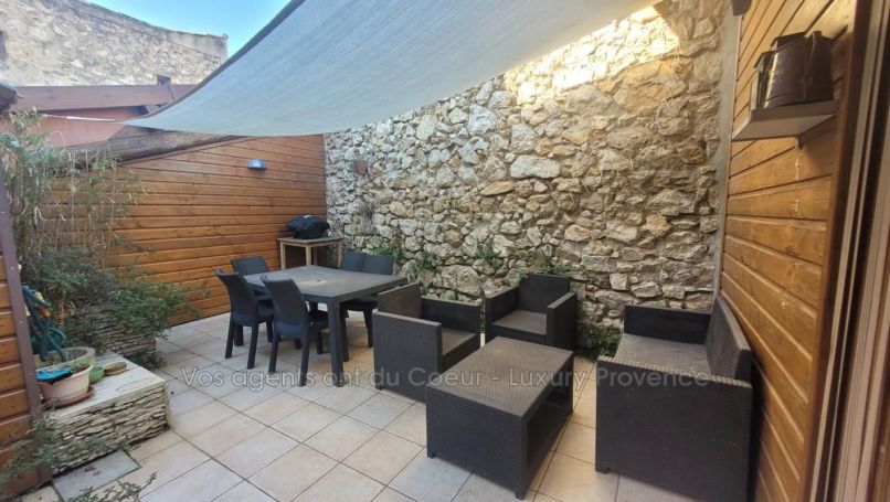 A louer APPARTEMENT T3 56 M2 TERRASSE  CADOLIVE