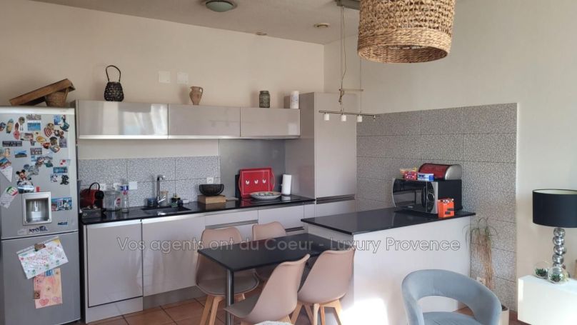 A louer APPARTEMENT T3 56 M2 TERRASSE  CADOLIVE