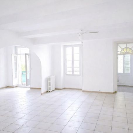 A louer MAISON  DE MAîTRE  BARJOLS