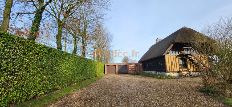 A vendre MAISON  6 PIECES 138 M2  AUTRETOT à 500 m de l'école et à 4 km d'Yvetot