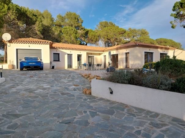 A louer MAISON CONTEMPORAINE BAGNOLS EN FORET