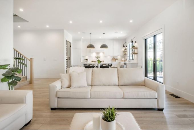 A louer APPARTEMENT DUPLEX T4 77 M2 TERRASSE BORD DE MER PALAVAS LES FLOTS