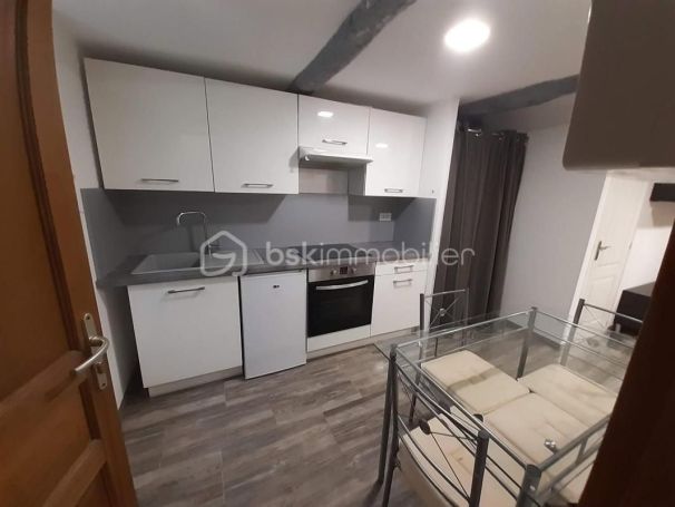 A louer LOFT  7 PIECES 160 M2  BRIGNOLES