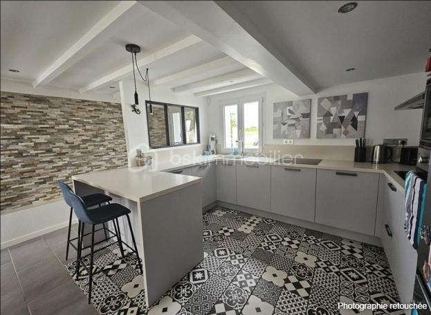 A vendre MAISON  5 PIECES 135 M2  ROCHEFORT