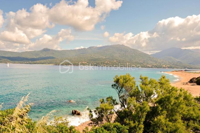 A louer APPARTEMENT T2 47 M2 TERRASSE BORD DE MER PROPRIANO