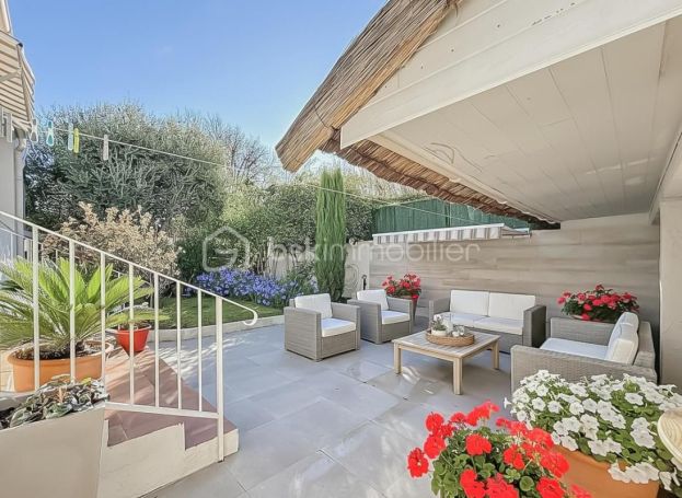 A louer MAISON  7 PIECES 175 M2  JUVIGNAC