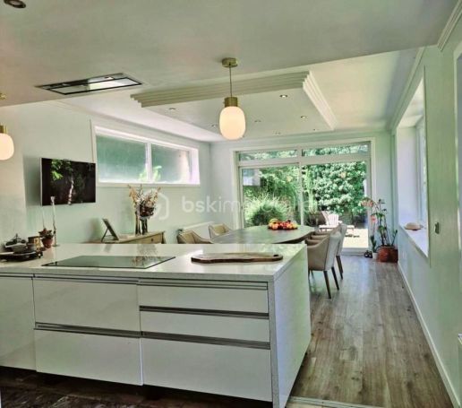 A louer MAISON  DE MAîTRE  HENIN BEAUMONT