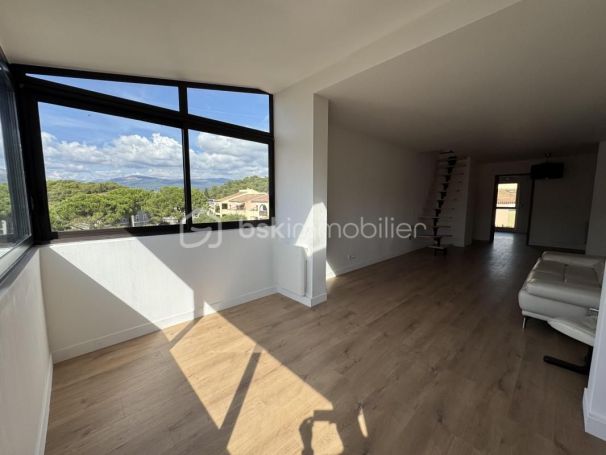 A louer APPARTEMENT DUPLEX T3 80 M2  MOUGINS