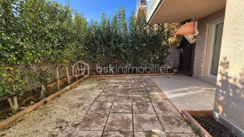 A louer APPARTEMENT T2 48 M2 TERRASSE  SALEILLES