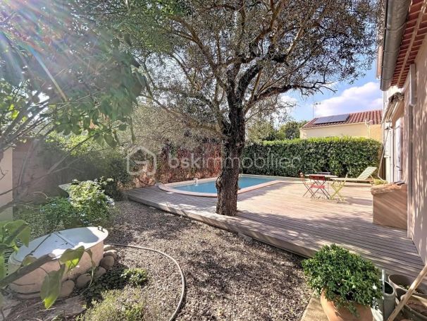 A louer MAISON  4 PIECES 124 M2  CAISSARGUES