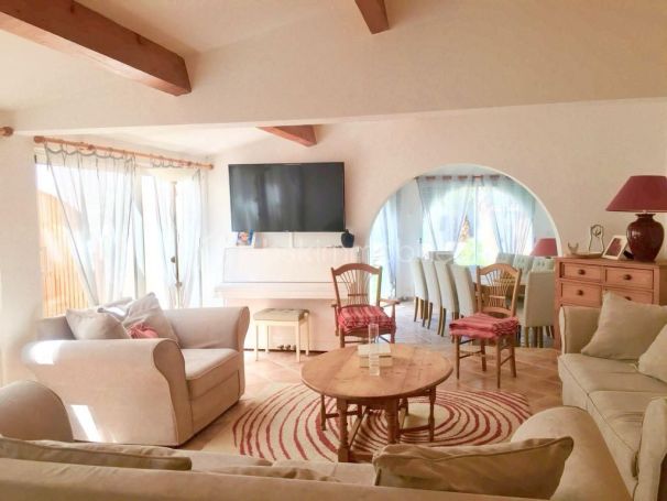 A louer APPARTEMENT T6 140 M2 TERRASSE VUE MER FRONTIGNAN