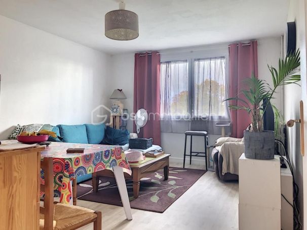 A louer APPARTEMENT T2 54 M2  CAEN