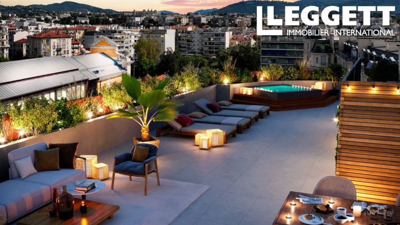 A louer APPARTEMENT NEUF T3 85 M2 TERRASSE BORD DE MER NICE