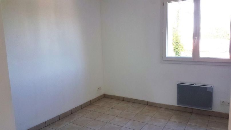 A louer APPARTEMENT T3 50 M2 TERRASSE BORD DE MER AGDE