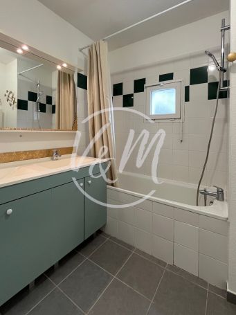 A vendre APPARTEMENT T3 58 M2 BORD DE MER LANTON