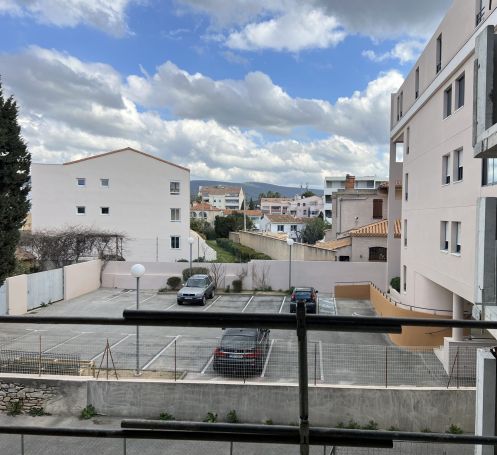A vendre APPARTEMENT DE PRESTIGE T3 61 M2 TERRASSE PLAGE à PIED LA CIOTAT