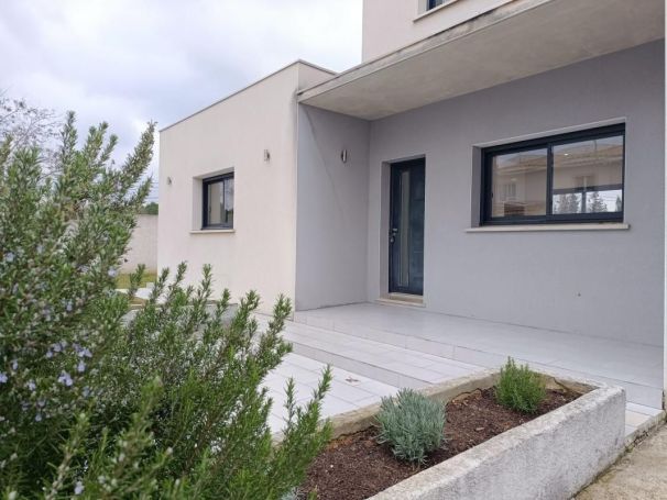 A louer MAISON 5 PIECES 144 M2 SAINT MARCEL SUR AUDE
