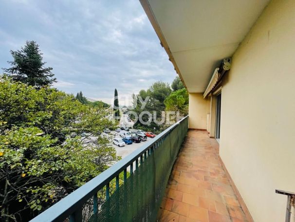 A louer APPARTEMENT T5 86 M2  MONTPELLIER