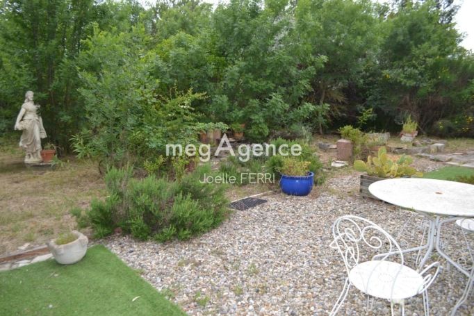 A louer MAISON  7 PIECES 164 M2  VILLEMOUSTAUSSOU