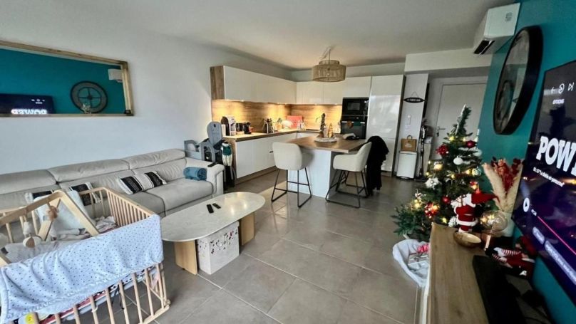 A louer APPARTEMENT T3 63 M2  PUGET SUR ARGENS