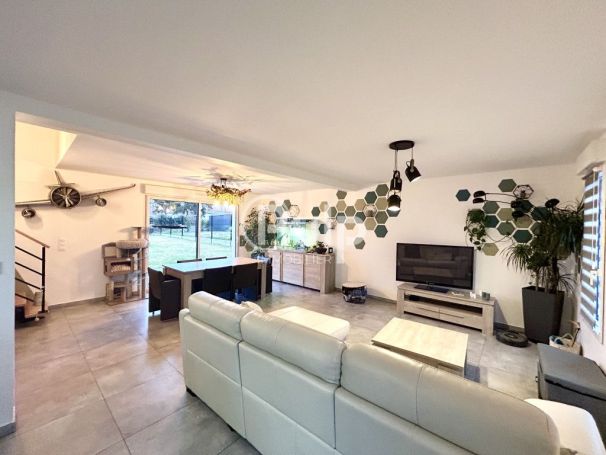 A louer MAISON  CONTEMPORAINE  BULLY LES MINES