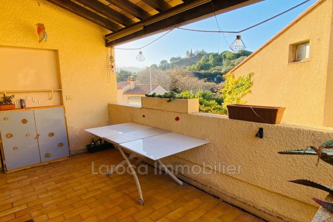 A louer APPARTEMENT T3 52 M2 TERRASSE BORD DE MER BANYULS SUR MER