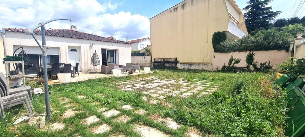 A louer MAISON  5 PIECES 106 M2  AUBAGNE