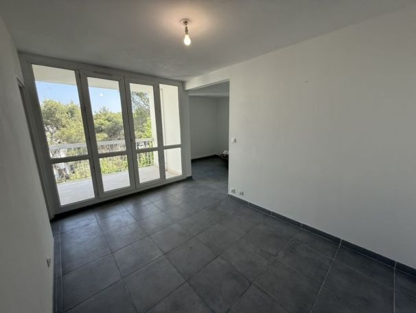 A louer APPARTEMENT T4 80 M2 TERRASSE BORD DE MER MARTIGUES