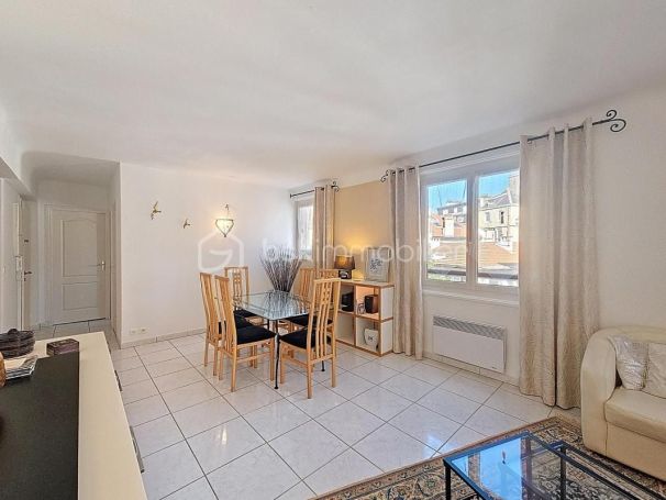 A louer APPARTEMENT T3 64 M2 BORD DE MER BIARRITZ