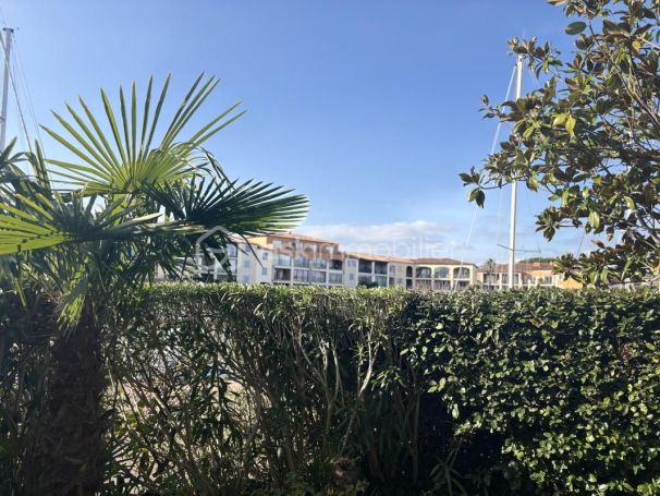 A louer APPARTEMENT DE PRESTIGE T5 120 M2 BORD DE MER COGOLIN