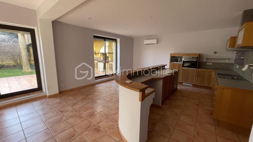 A louer MAISON  DE MAîTRE BORD DE MER NARBONNE