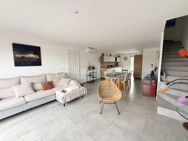 A vendre MAISON  4 PIECES 90 M2 BORD DE MER FRONTIGNAN