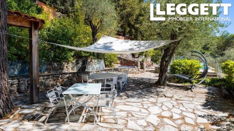 A louer MAISON  7 PIECES 237 M2 BORD DE MER NICE