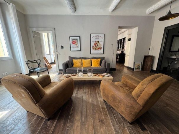 A louer APPARTEMENT DE PRESTIGE T3 85 M2 TERRASSE BORD DE MER NICE