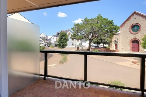 A louer APPARTEMENT T3 52 M2 TERRASSE BORD DE MER PORNICHET