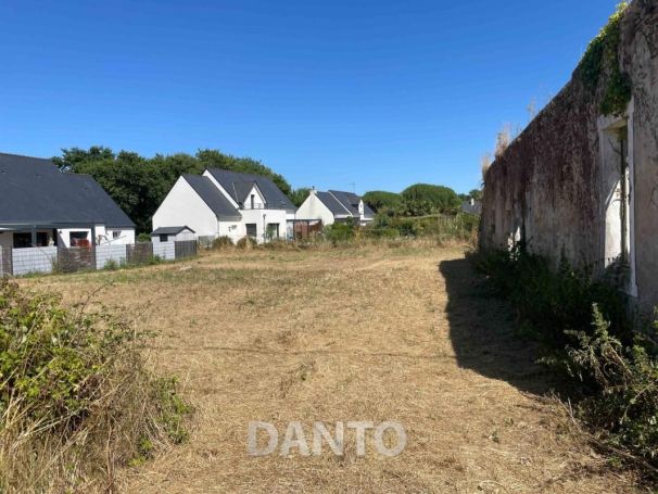 A louer LONGèRE  176 M2 BORD DE MER GUERANDE