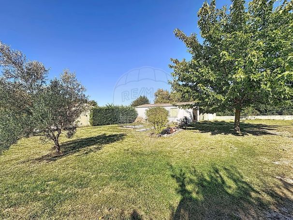 A louer MAISON  4 PIECES 100 M2  LEDIGNAN