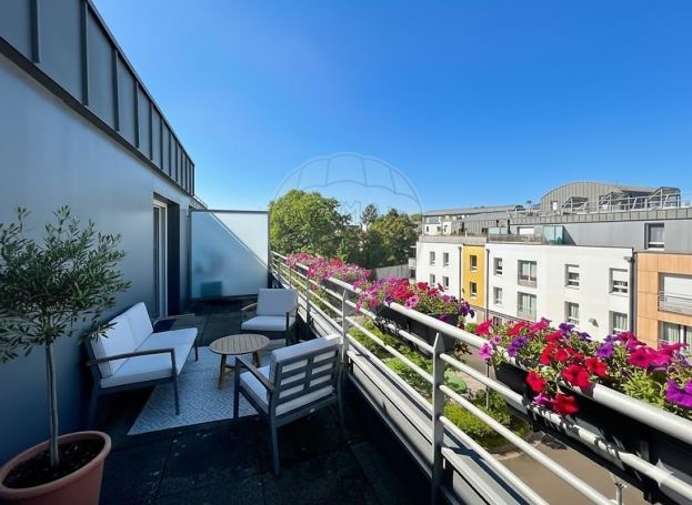 A louer APPARTEMENT T2 43 M2 TERRASSE  NANTES