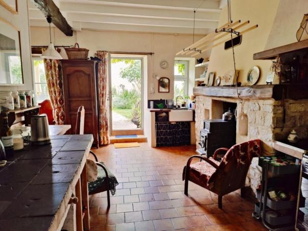 A louer MAISON  DE MAîTRE  MAZERAY