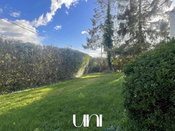 A louer LOFT  7 PIECES 135 M2  BAVENT