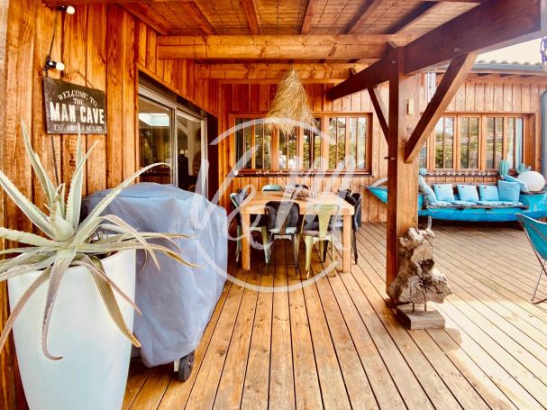 A vendre Maison bois 5 pieces 119 m2 avec piscine Lanton