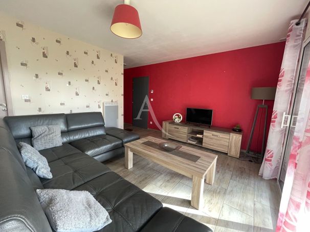 A vendre MAISON  3 PIECES 65 M2 BORD DE MER LONGEVILLE SUR MER